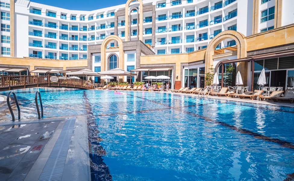 The Lumos Deluxe Resort Hotel& Spa